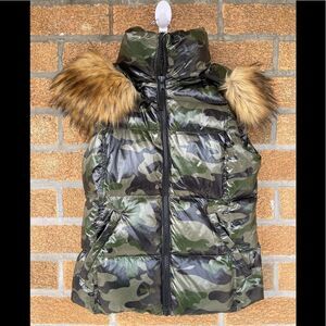 S13 Snowcat Down Puffer Vest with Faux Fur Hood small